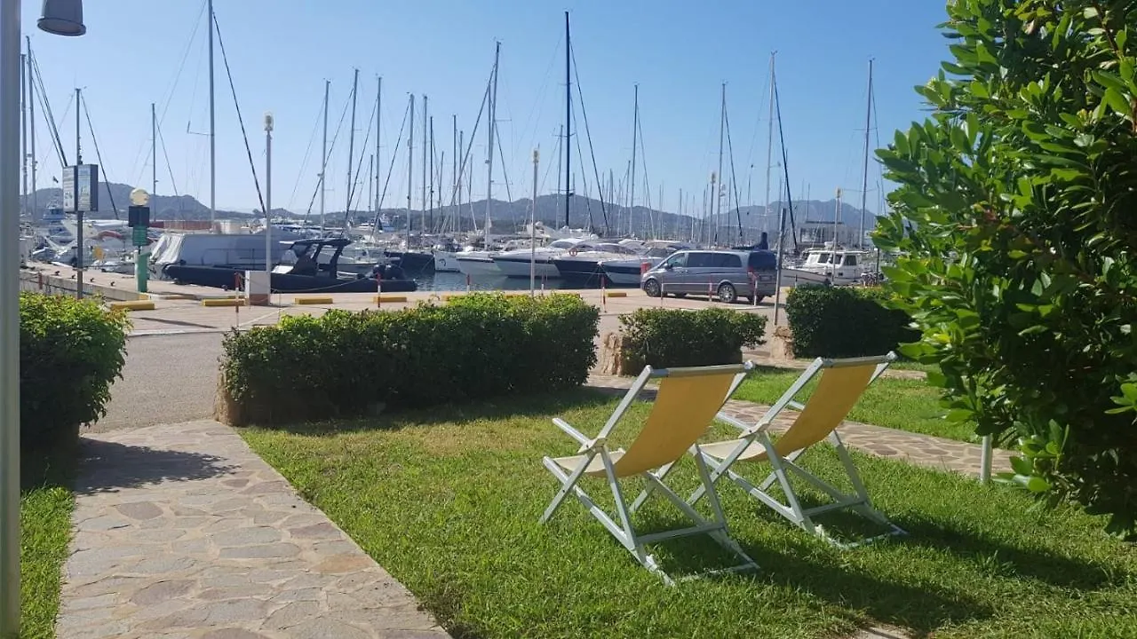 Le Sirene Ξενοδοχείο Portisco
